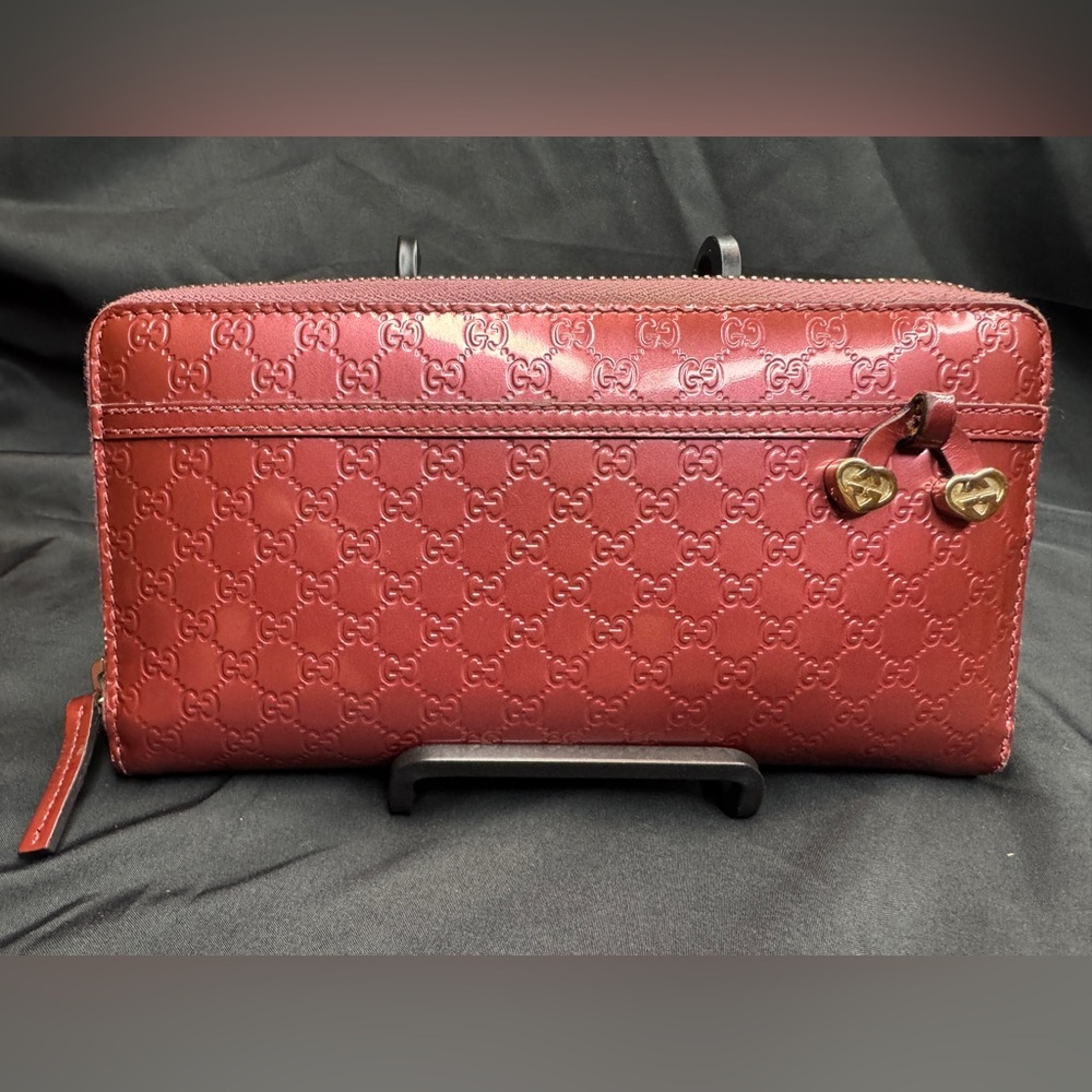 Gucci Pink Micro Guccissima Embossed GG Patent Leather Zip-Around Wallet w/Heart